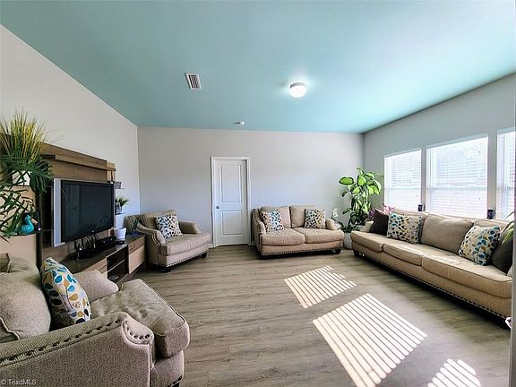 5th image of 205 Henry Steel Dr