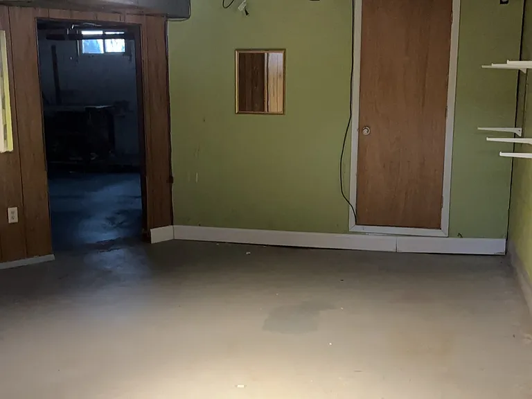 601 Demong Dr — Photo 14