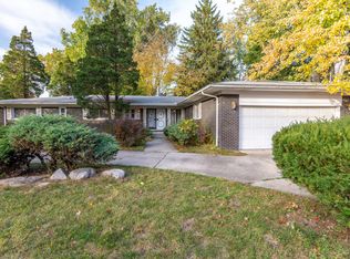 19402 Silvercrest St, Southfield, MI