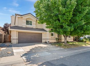 8522 Thornbury Dr, Antelope, CA 95843
