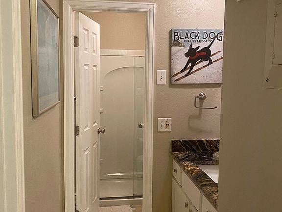 4th image of 515 Straight Creek Dr #207