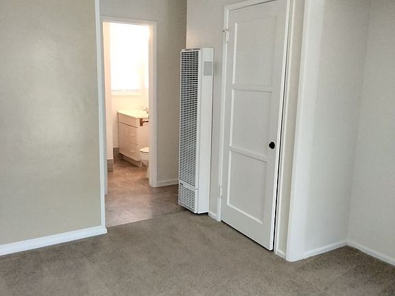 4th image of 1614 Ocean Ave #C