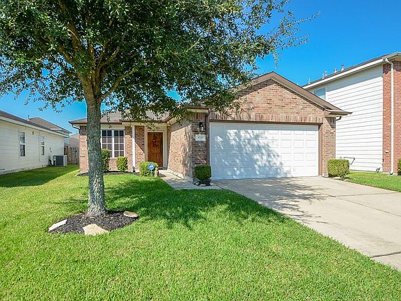 2nd image of 4742 Montclair Hill Ln