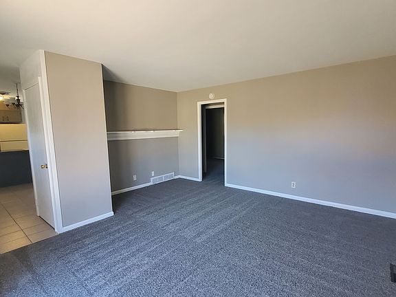 5th image of 2419 S 37th St