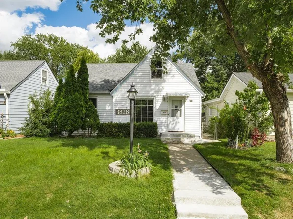 3828 Scott Ave N, Robbinsdale, MN 55422