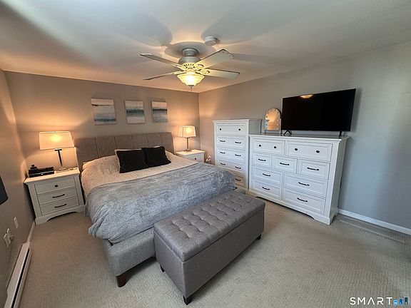 3rd image of 1 Linden Street APT A-9