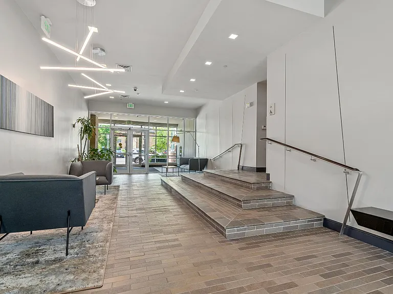 700 Harrison Ave #305 — Photo 34