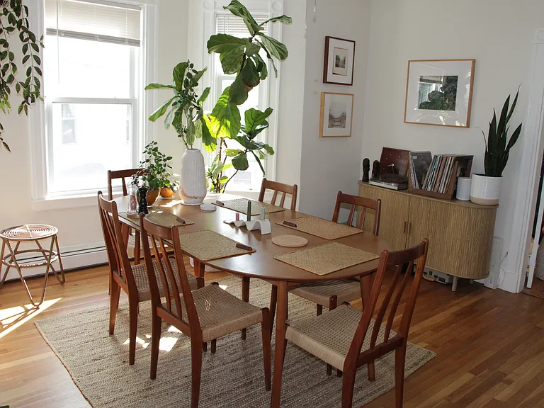 15 Arcola St #2 — Photo 2