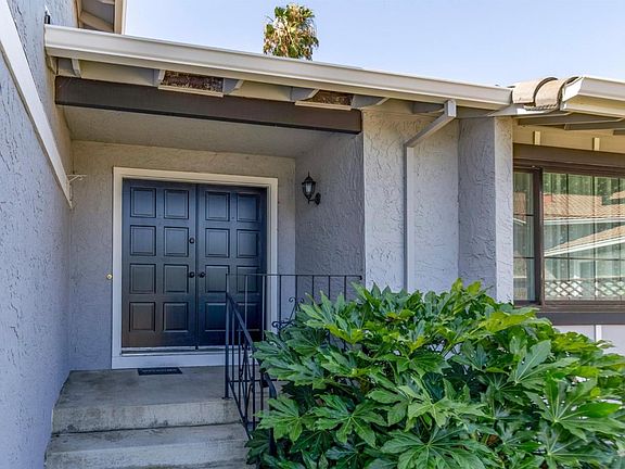 3rd image of 1296 Dentwood Dr