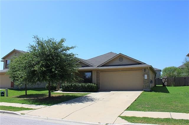 1st image of 204 Luna Vista Dr