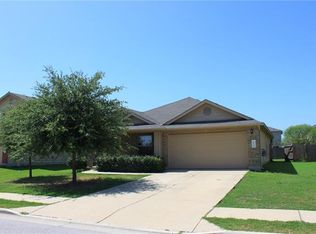 204 Luna Vista Dr, Hutto, TX 78634