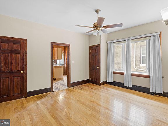 5th image of 6127 Glenloch St
