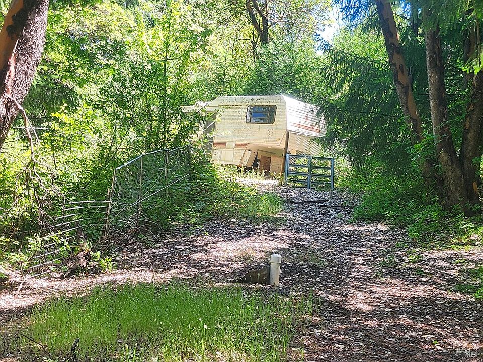 1st image of 78601 Mina Road