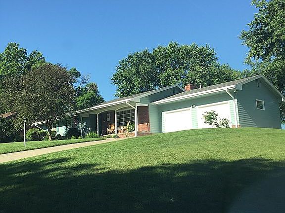 3rd image of 1516 S 126th St