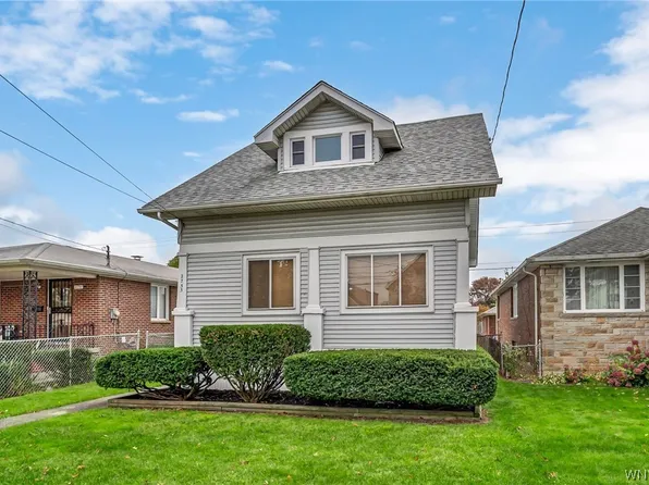 2733 Grand Ave, Niagara Falls, NY 14301