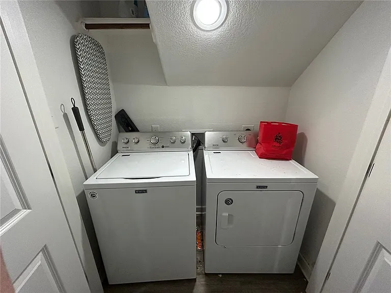 419 Goldilocks Ln — Photo 10