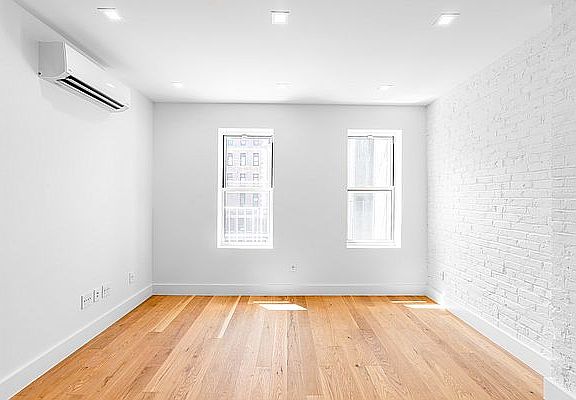 2nd image of 90 Atlantic Ave #41