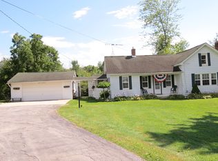 8589 Arnold Rd, Ira, MI 48023