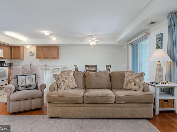 4th image of 3701 Coastal Hwy #212C2