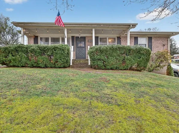 19324 Woodland Hills Rd, Abingdon, VA 24210