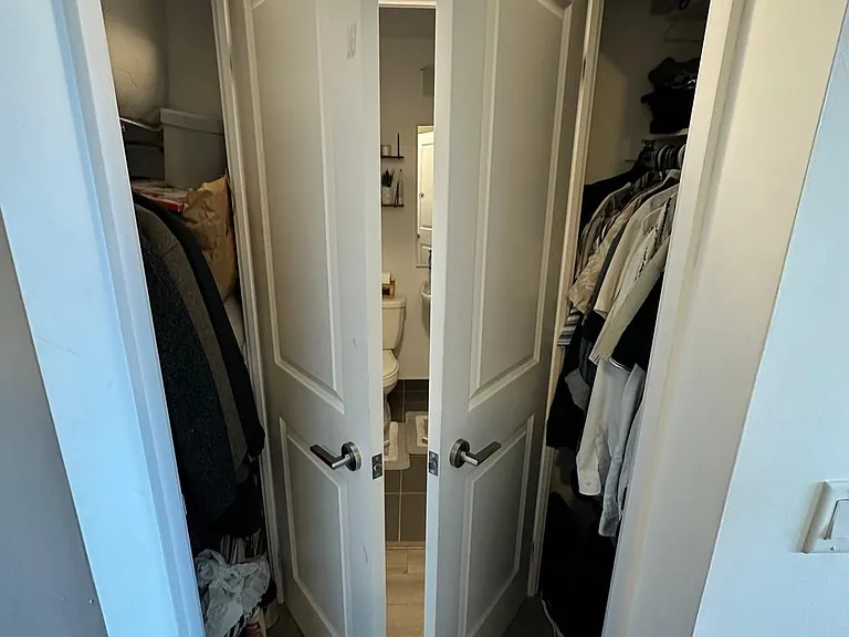 7890 Bathurst St #1706 — Photo 22