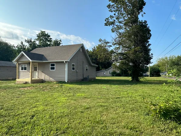 104 Harker Street, Mountain Grove, MO 65711