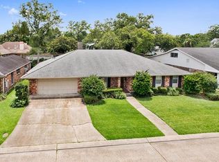 10004 Tiffany Dr, River Ridge, LA 70123