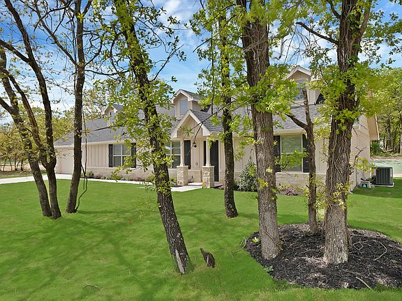 3rd image of 116 Sedona Creek Ct