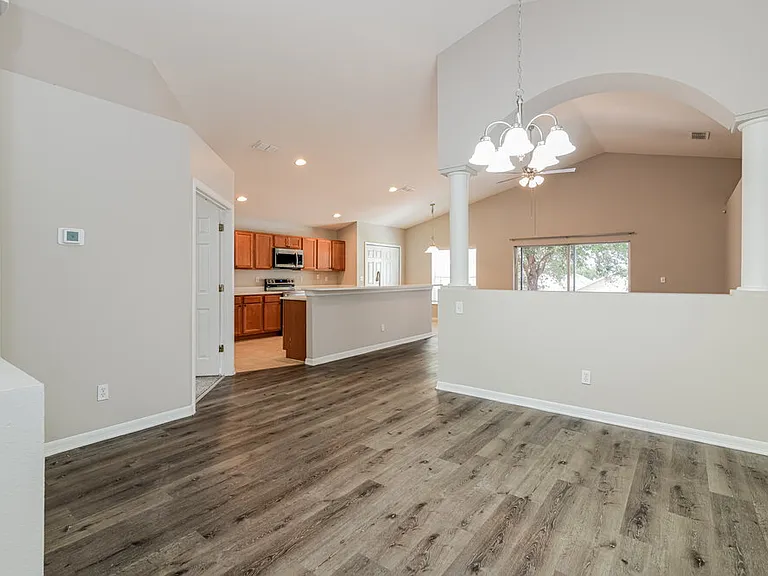 2055 Newtown Rd — Photo 5