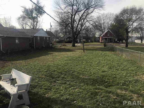 4th image of 1534 S Idaho St