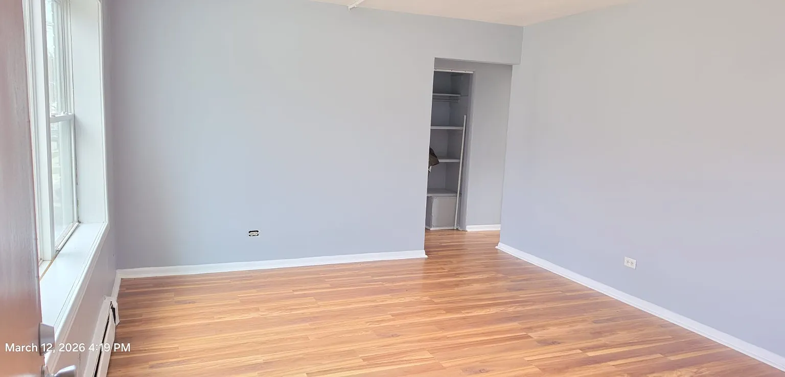 2 bed, $1,400 — Photo 4