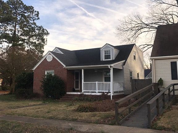 2nd image of 1735 Columbia Ave