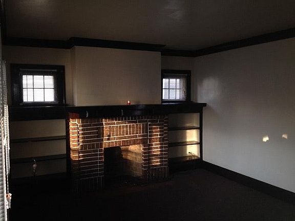 2nd floor living room