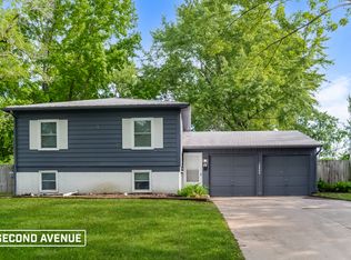 18806 E Susquehanna Rdg, Independence, MO 64056