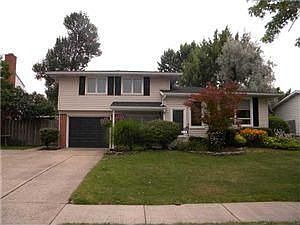 1st image of 134 Woodmere Dr