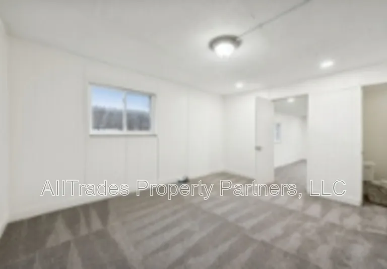 408 Chestnut St — Photo 7
