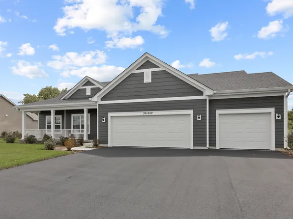 39W659 Louisa May Alcott Dr, Campton Hills, IL 60175