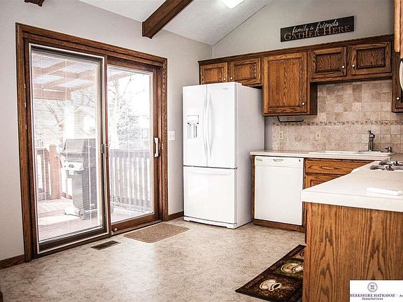 5th image of 12717 Miami Cir