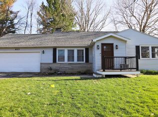 613 Hillcrest Rd, Paw Paw, MI 49079