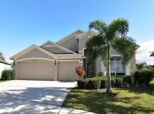 7326 Guilford Pine Ln, Apollo Beach, FL 33572