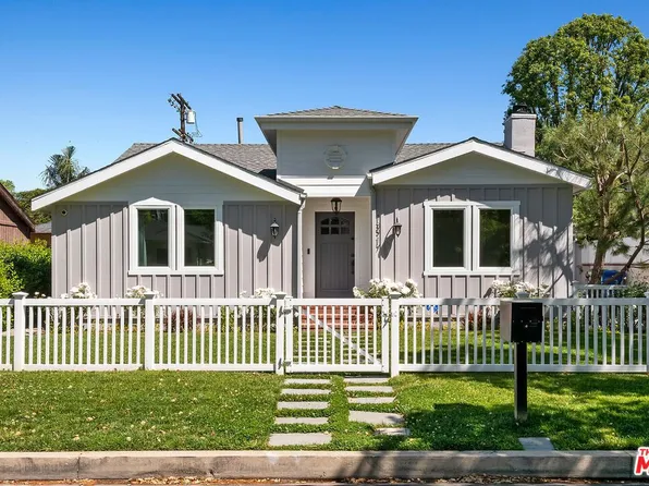 13917 Peach Grove St, Sherman Oaks, CA 91423