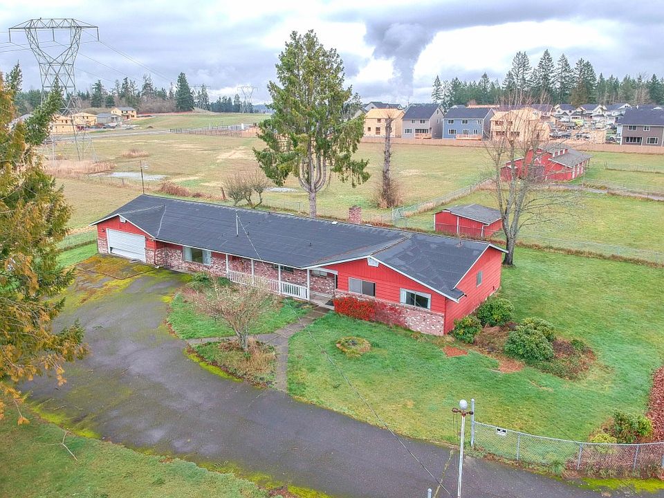 1st image of 2223 202nd St E
