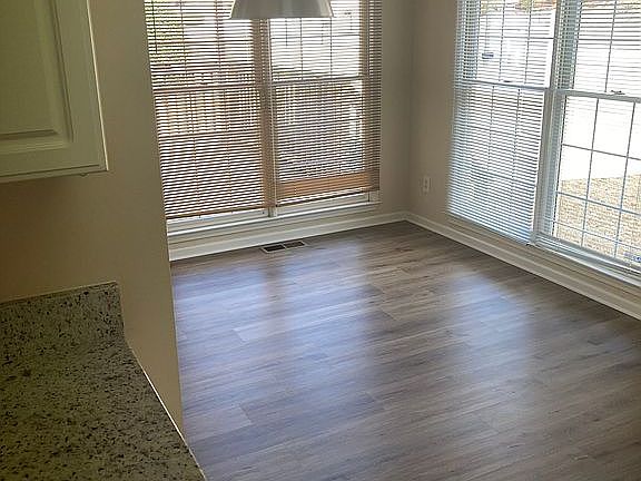 Breakfast Nook/Kitchen