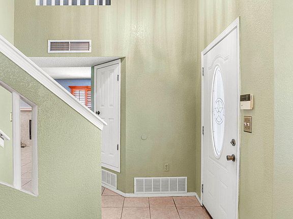 5th image of 11949 Spire Terrace Dr