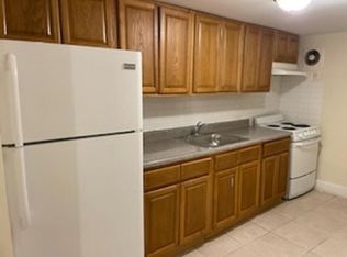11 Kathy Ln APT 1C, Yonkers, NY 10701