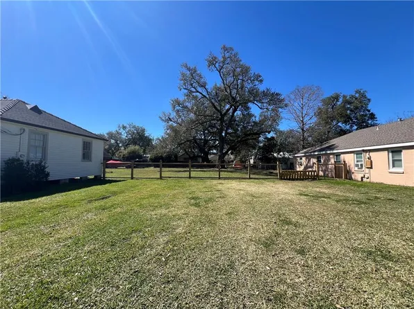 128 Dodge Ave, New Orleans, LA 70121