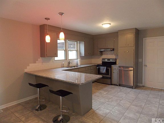 4th image of 2621 Friendswood St