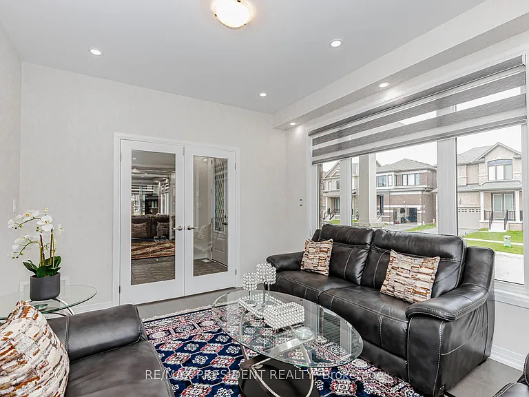 405 Newman Dr — Photo 8
