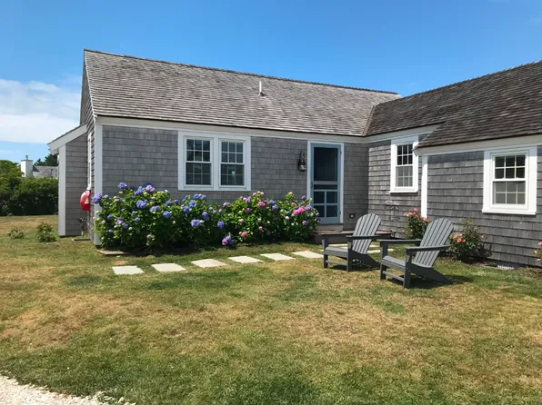 7 Arkansas Ave, Nantucket, MA 02554
