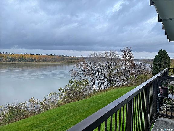 2nd image of 516 River St E #2B